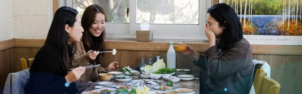 Korean Etiquette; Cultural Dos and Don'ts for Food and Drinking Culture